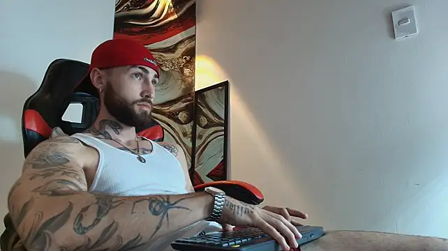 Luke_davis01 Adlı Modelin Web Kamerası Şovu