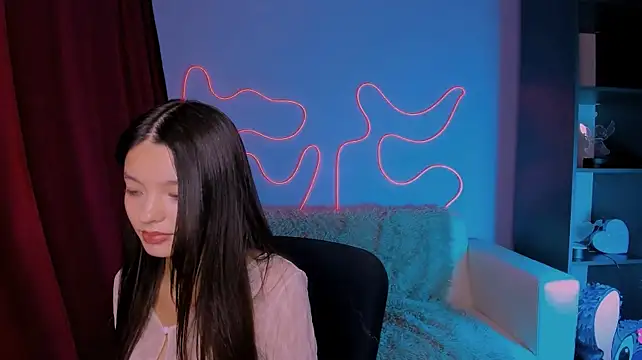 צ'אט XXX בשידור חי של itscharlliee