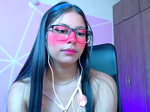 _ALLYSON18_'s Live XXX Chat