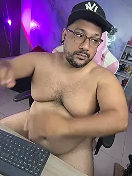 Chat +18 de jacoob_woods ao vivo