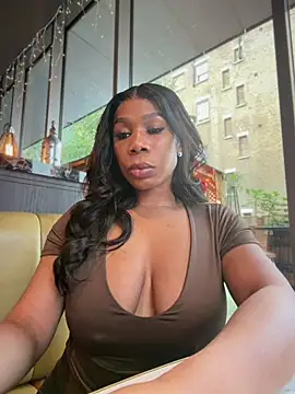 Chat XXX ao vivo de Belle___