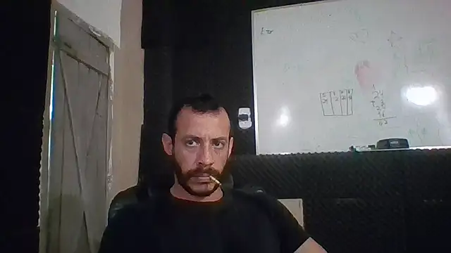Show de webcam de MachoScorpionCaralho