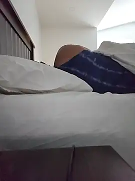 bigGirth4u: διαδικτυακό σόου στην κάμερα