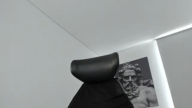 simonleon27 live XXX chat