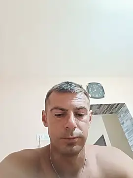 Webkamerová show tumenema