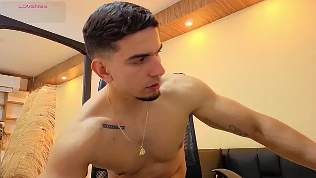 Josh_miller01's Live XXX Chat