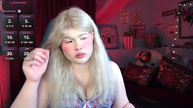 Chat +18 de LilithNlsn ao vivo