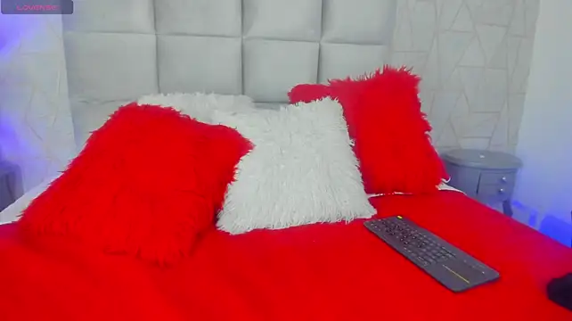 Lucas_jonesn Webbikameraesitys