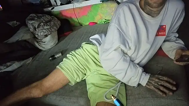 Cojote 现场XXX聊天