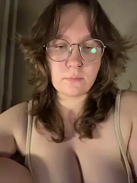 jullythefatty's Webcam Show
