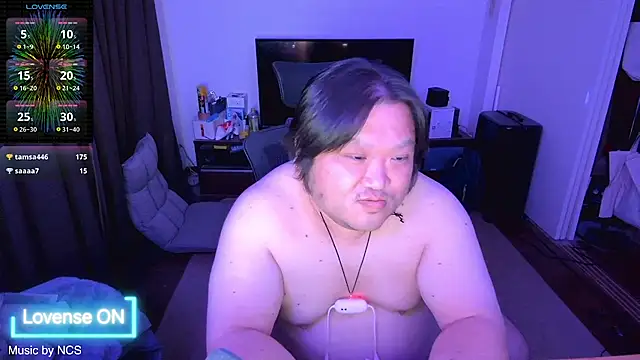 ChubbyBEAR039: онлайн-секс-чат