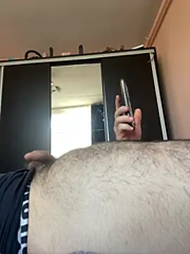 StrictBobby's Live XXX Chat