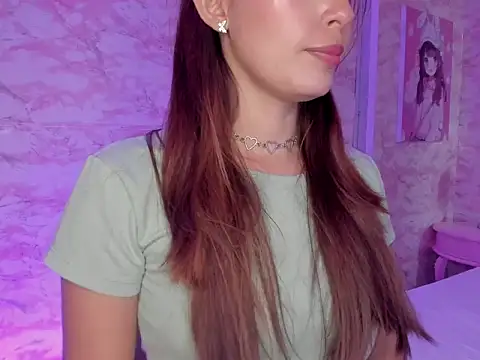 XXX chat uživo modela sexy__skinny4u