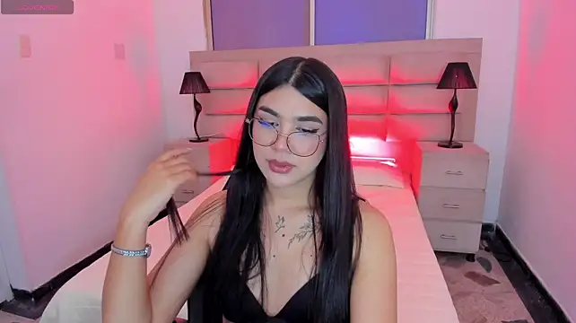 RoseCassie Live XXX Chat