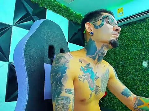 Boy_tatto77 Chat XXX live