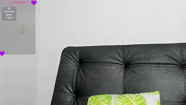 Cherrysweetyx Adlı Modelin Canlı XXX Sohbeti