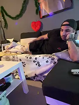 Mohdollmen Live XXX-Chat