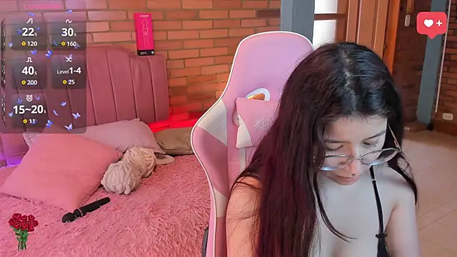 Chat XXX en directo de Amy_joones