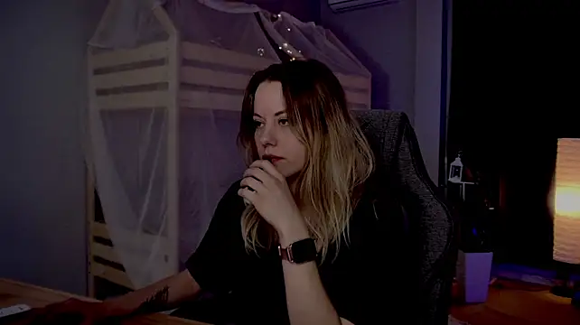 VireliaMoonfall Chat XXX live