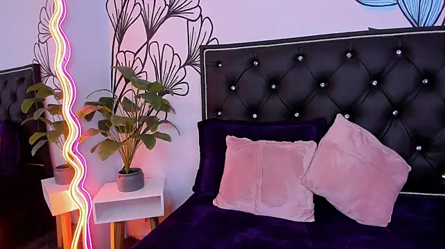 دردشة Sweet_Ariadna_ الجنسية المباشرة
