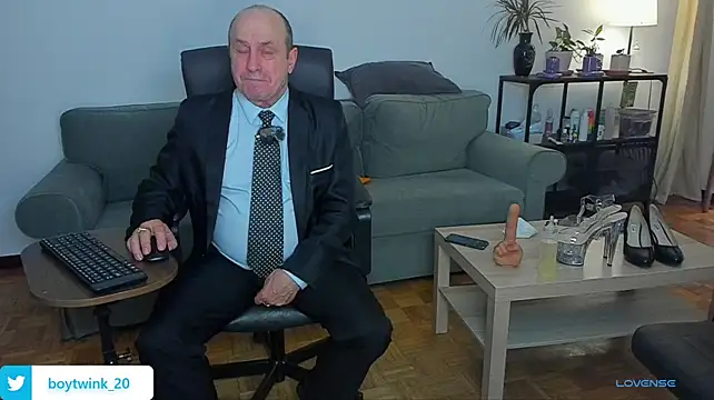 دردشة masterboy50 الجنسية المباشرة