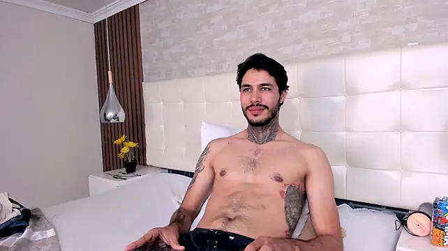 JacksonGreenn Live XXX Chat