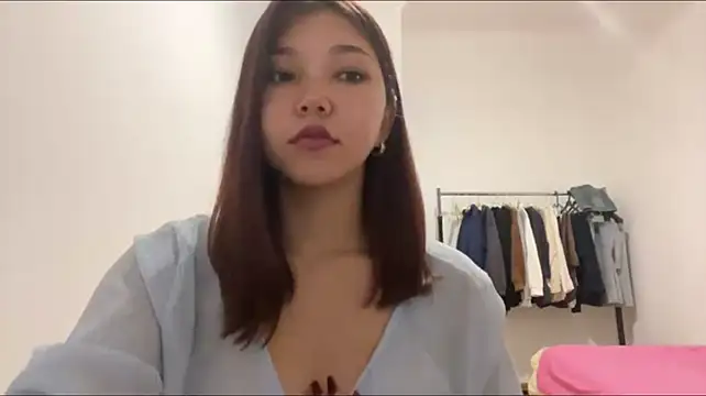 AnnettWinfrey Pertunjukan Webcam