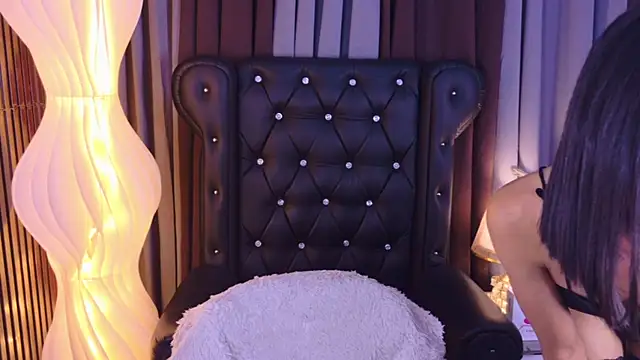 Estella_Hilton webkamerás műsora