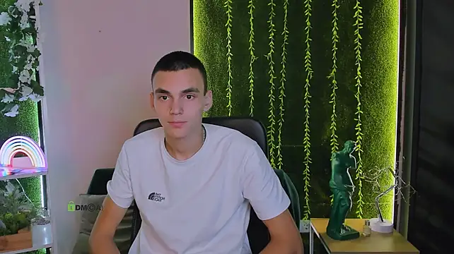 XXX chat uživo modela dark_riders
