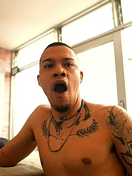 AlphaMasterXxx Live XXX-Chat