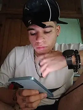 Oliver_LA XXX чат на живо