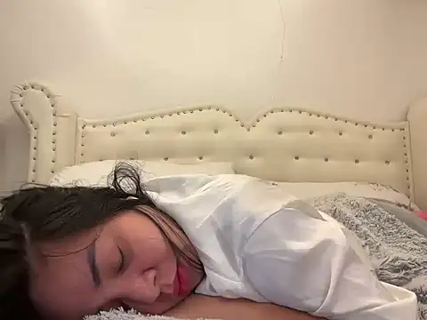 NaughtySCARLETSIN Live XXX-chat