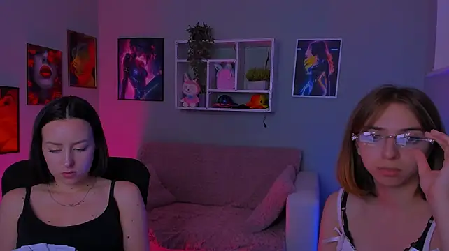 XXX chat uživo modela hanna_triss
