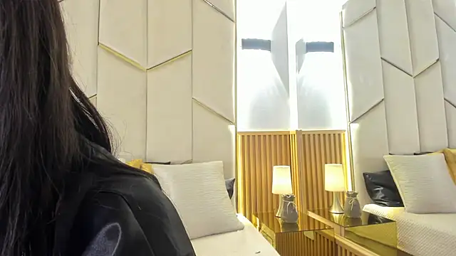 Chat XXX en directo de KarinaaCoxx
