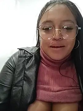 Mia_Risky-1 网络视讯表演