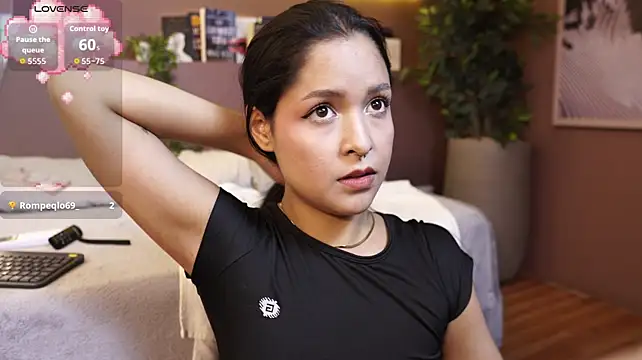 Lexy_Ross লাইভ XXX চ্যাট