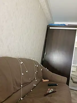 pure_elena – webcam-show