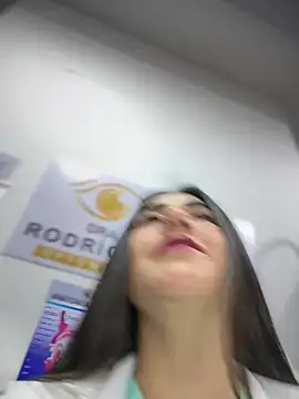 CAROLINE__07: онлайн-секс-чат