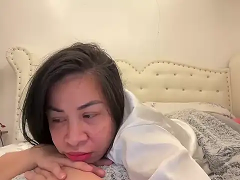 NaughtySCARLETSIN's Live XXX Chat