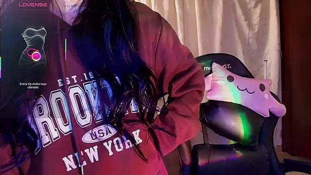 Chat +18 de venus-foxy ao vivo