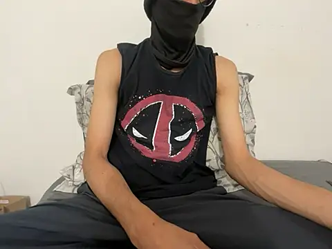 Show modela DeepGuy20 na web-kameri