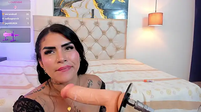Preetty_Moon লাইভ XXX চ্যাট