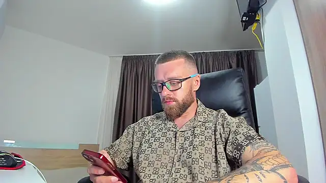 Вебкам-шоу Findom_guy