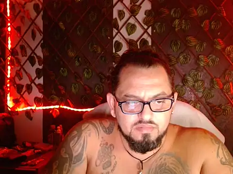 mr_wolf46's Webcam Show