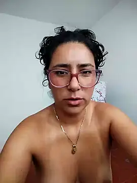 XXX chat uživo modela Im_Alma_
