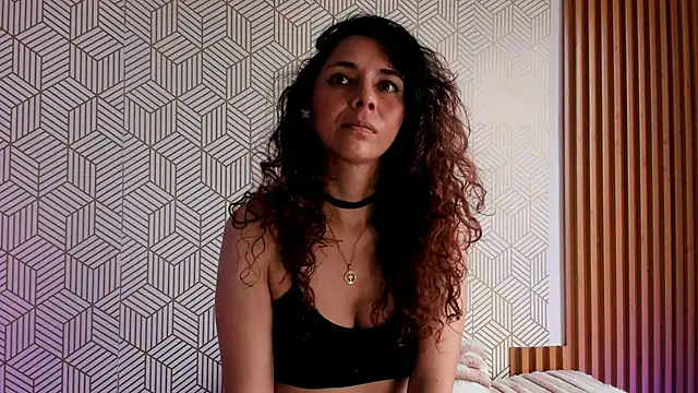 צ'אט XXX בשידור חי של alissonandree