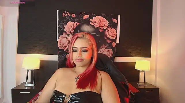 Chat XXX en directo de EvaaFoxxy1