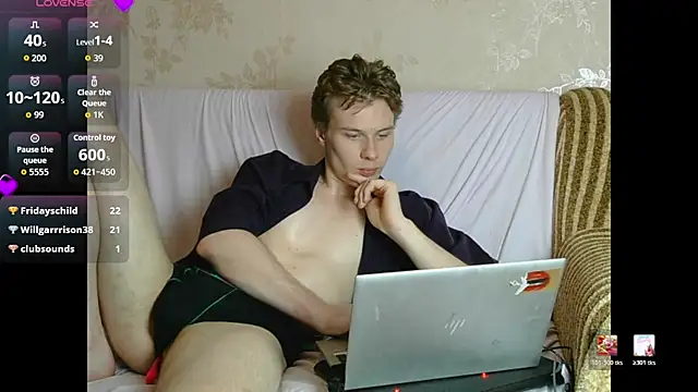 JohnDou22 live XXX chat