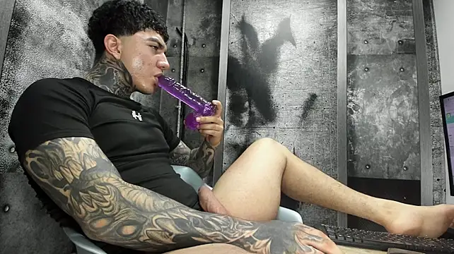 Gury_tattoo Live XXX-chat