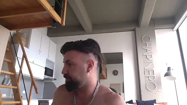 Chat XXX ao vivo de ADONIS_ART01